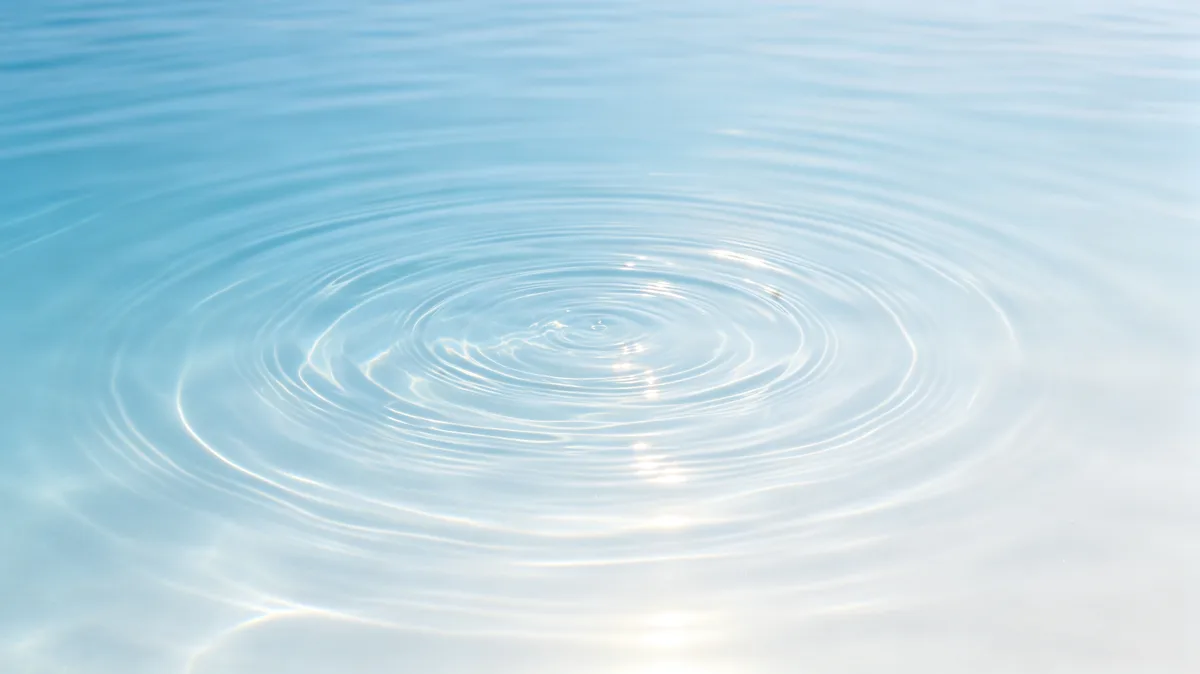Water Ripple Light Blue